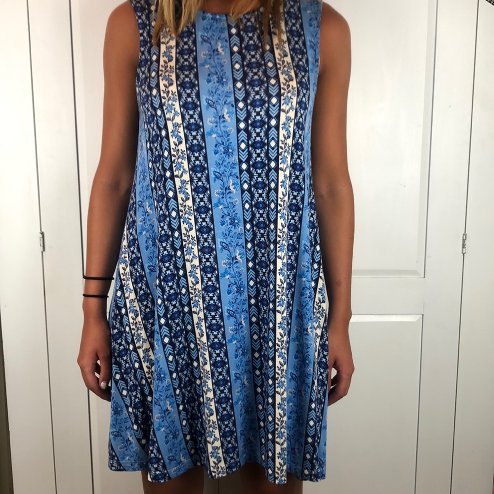Everyday, comfy blue Everly dress